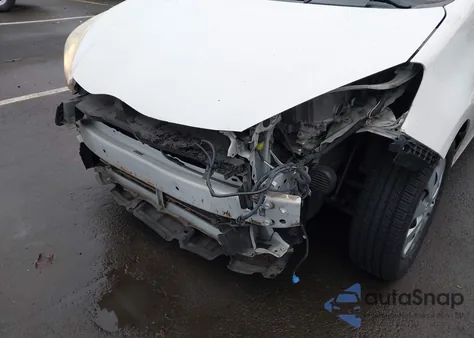 2012 Toyota Prius C Three from USA, damaged, VIN JTDKDTB39C1023667